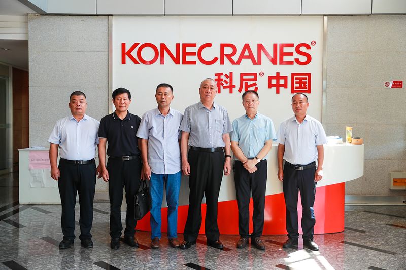 強強聯(lián)合！河南礦山黨委書記崔培軍與玉昆鋼鐵等進行洽談